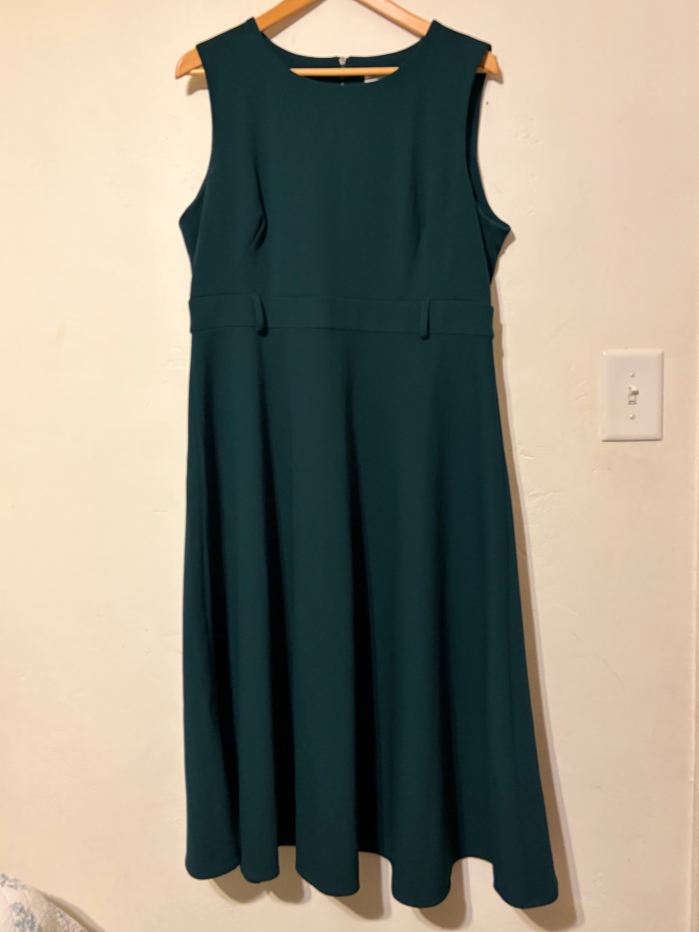 Calvin Klein Sleeveless Midi Dress